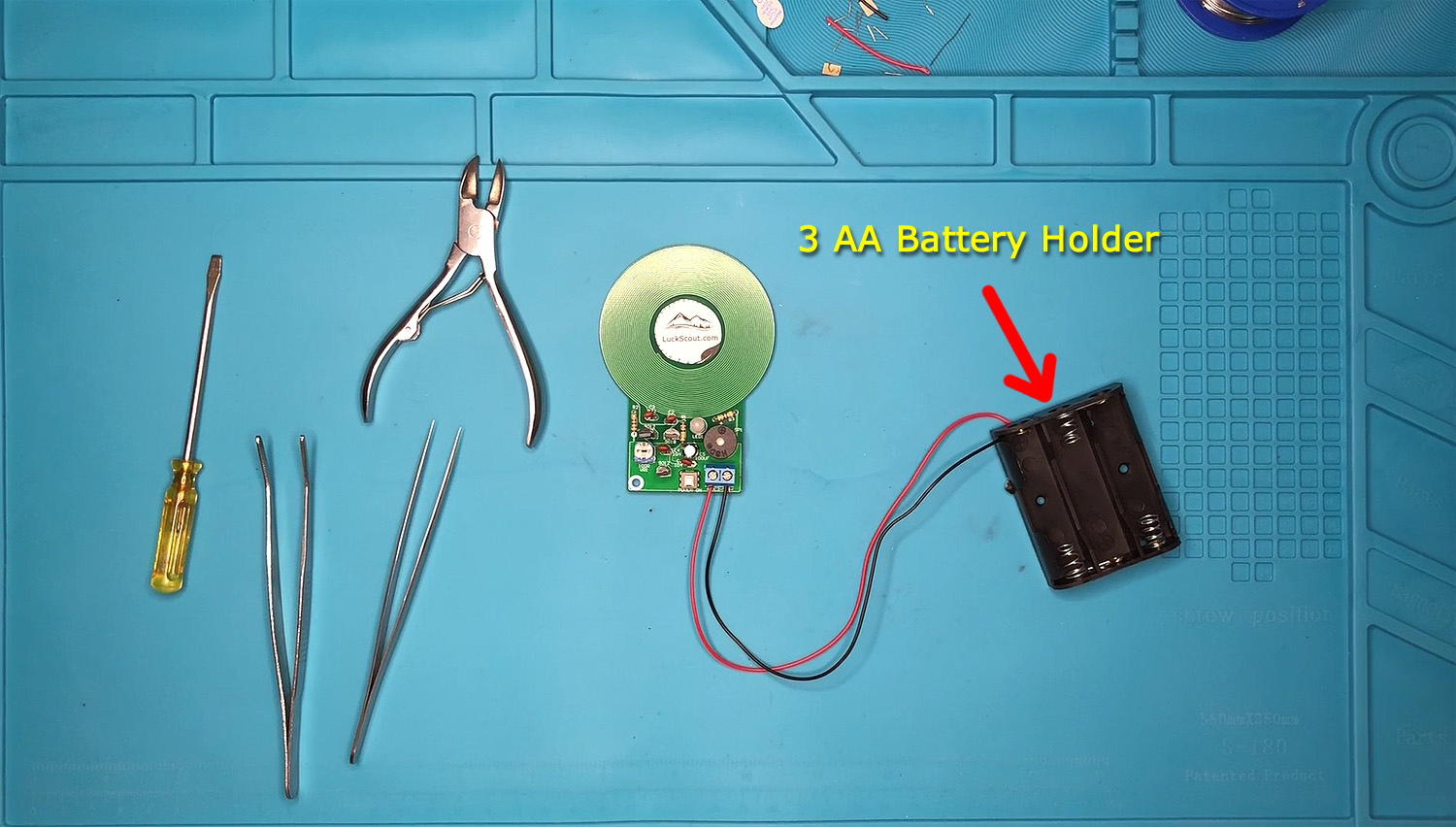3 AA Battery Holder 3 AA Battery Holder