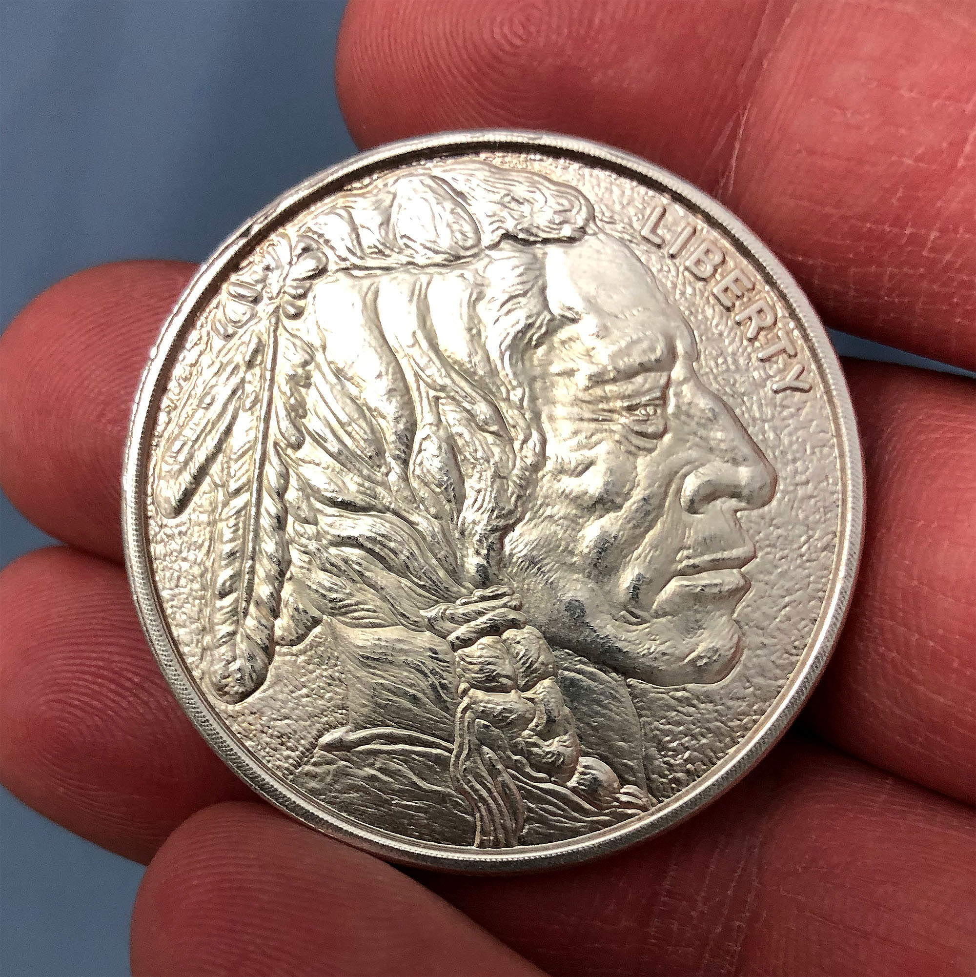 Rare US LIBERTY Buffalo Round .999 Silver Coin - 1oz Fine Bullion - Limited Edition Rare US LIBERTY Buffalo Round .999 Silver Coin - 1oz Fine Bullion - Limited Edition