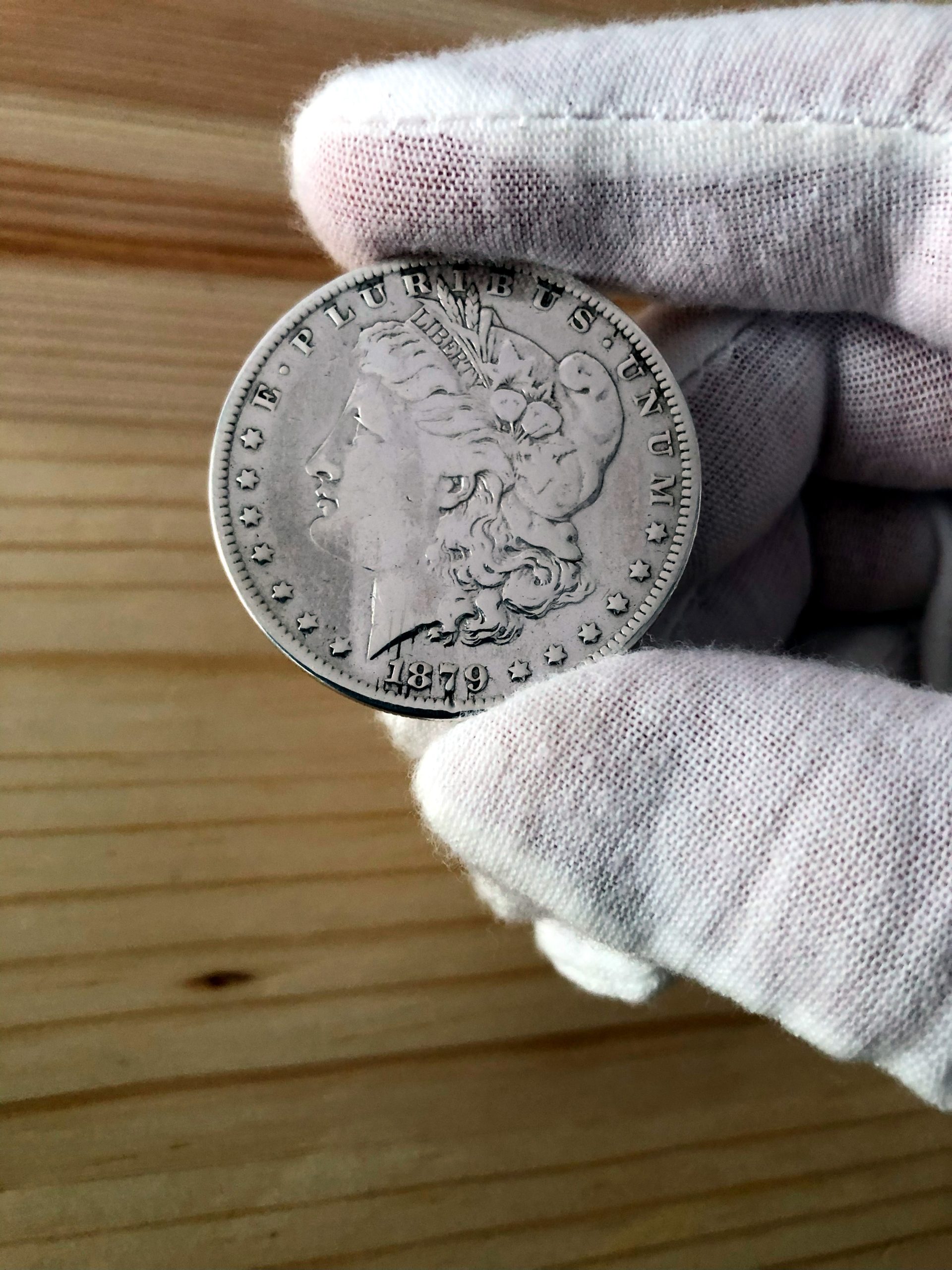 🌟 Rare Gem Alert! Own a Piece of History: 1879 Morgan Silver Dollar - Philadelphia Mint 🌟